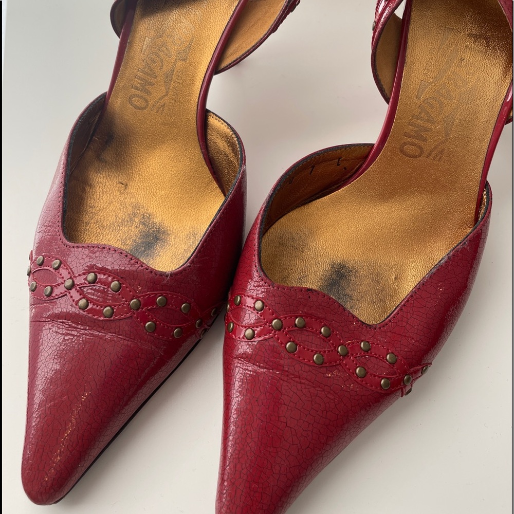 Authentic Salvatore Ferragamo kitten sling back heels size EU37